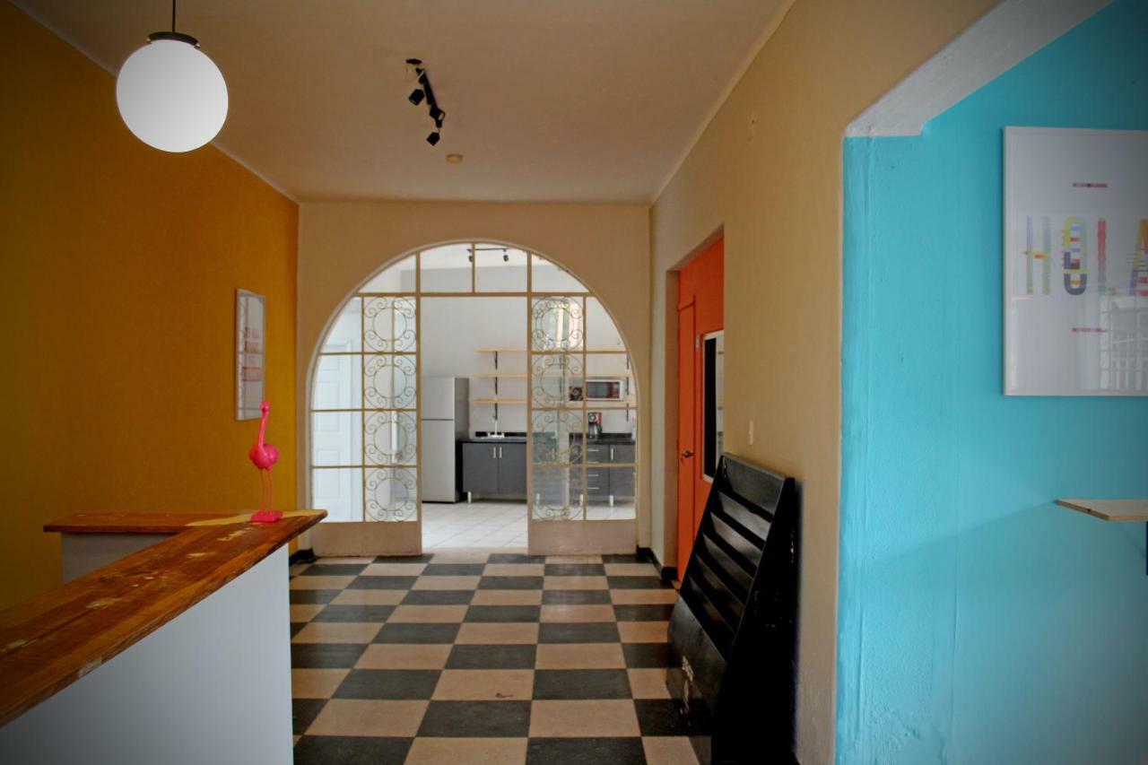 Hostal Americana Guadalajara Buitenkant foto