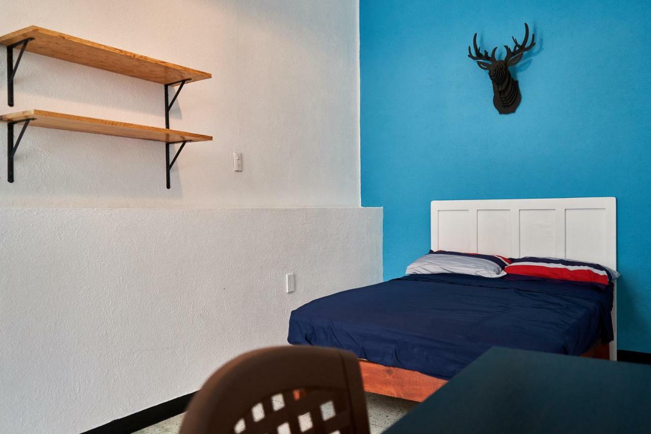 Hostal Americana Guadalajara Buitenkant foto