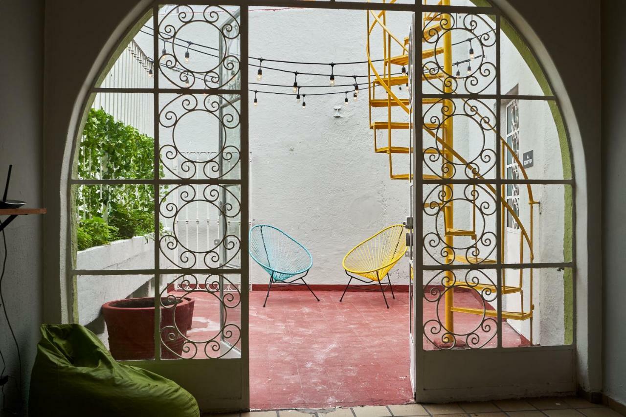 Hostal Americana Guadalajara Buitenkant foto