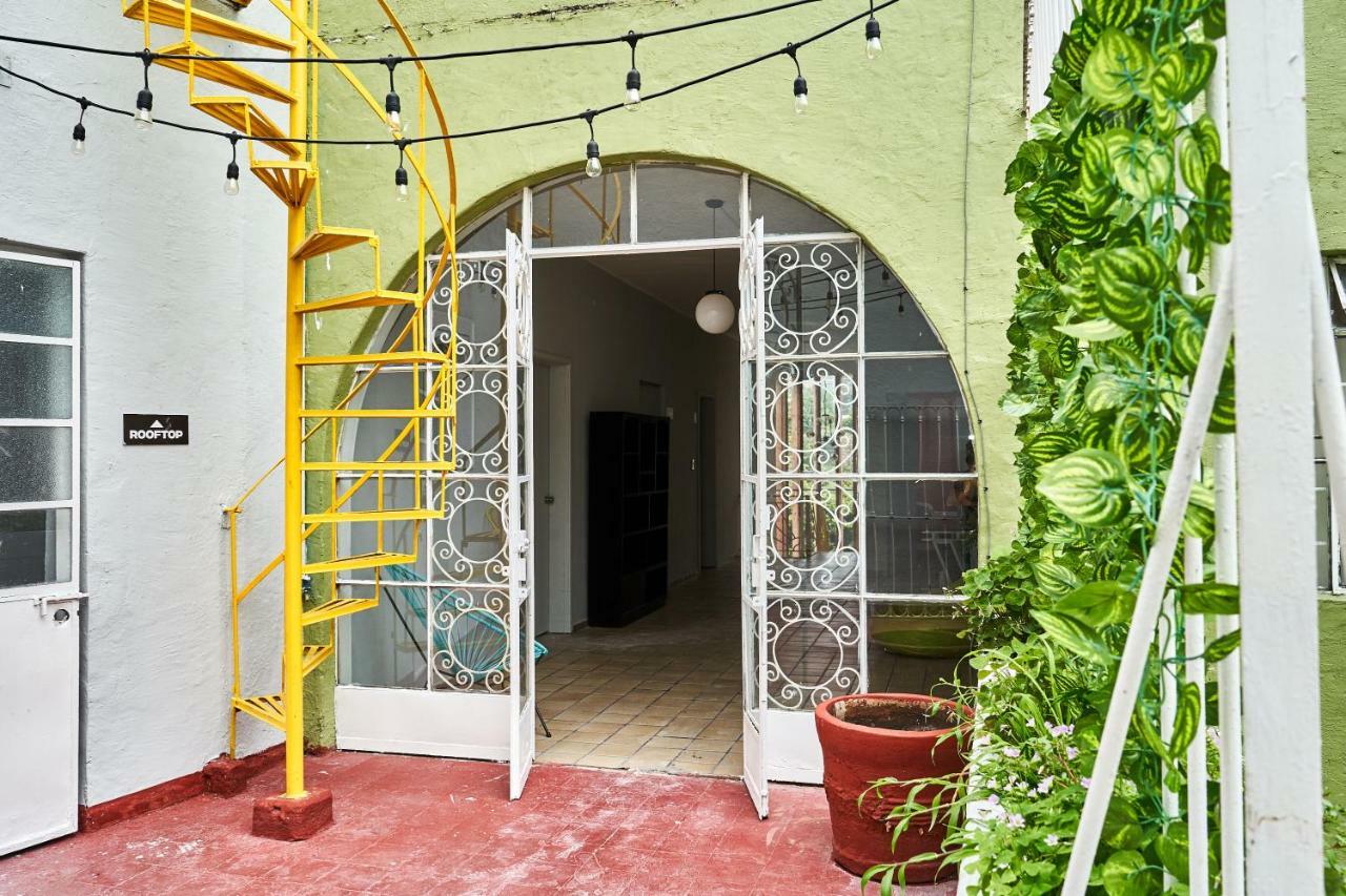 Hostal Americana Guadalajara Buitenkant foto